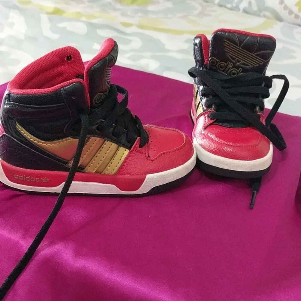 Adidas toddler shoes